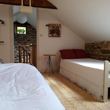 Chambre D Hotes Dans Maisonnette Independante Saint-Sornin-Lavolps Екстериор снимка